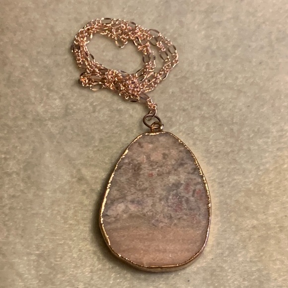 Large Quartz Pendant and Rose Gold Necklace NEW - Picture 5 of 13